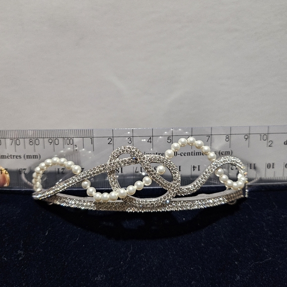 Swarovski Crystal and Pearl Bridal Tiara - Picture 5 of 9